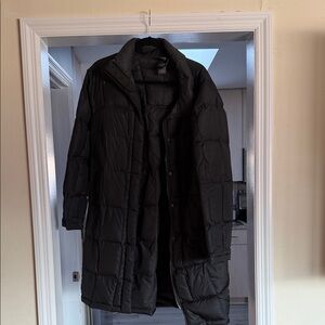 Women's The North Face Black Quilted Coat. Sold as Is.